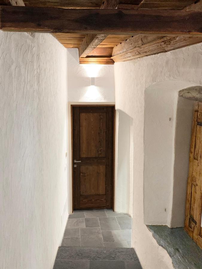 Antica Torre Apartment Sondrio Exterior photo